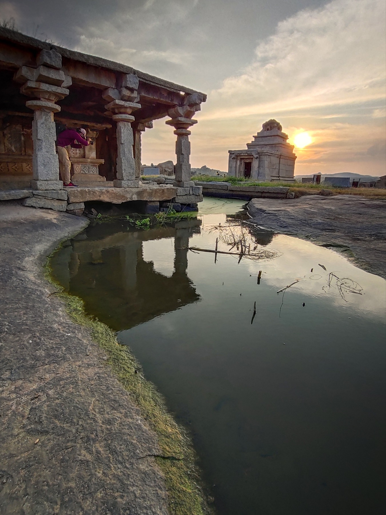 Hampi field detail image from the GoodShotz gallery